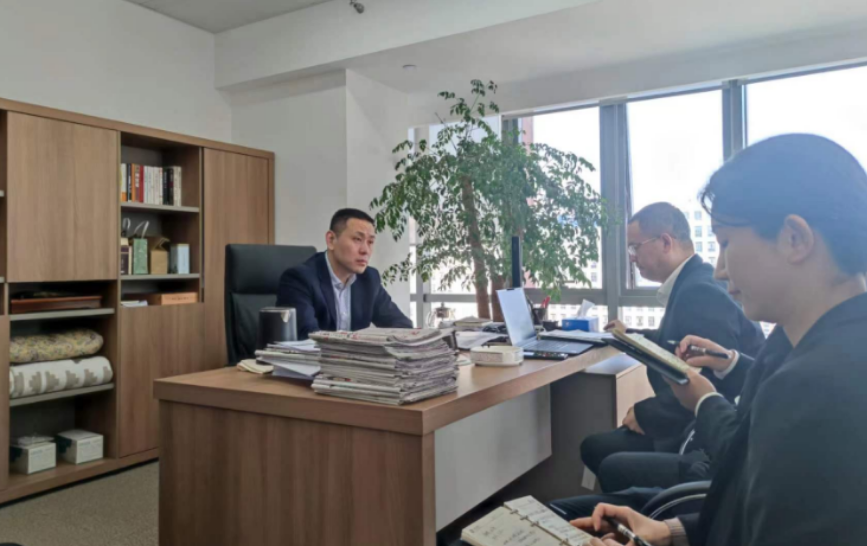 風(fēng)險(xiǎn)合規(guī)中心組織召開近期工作部署會議